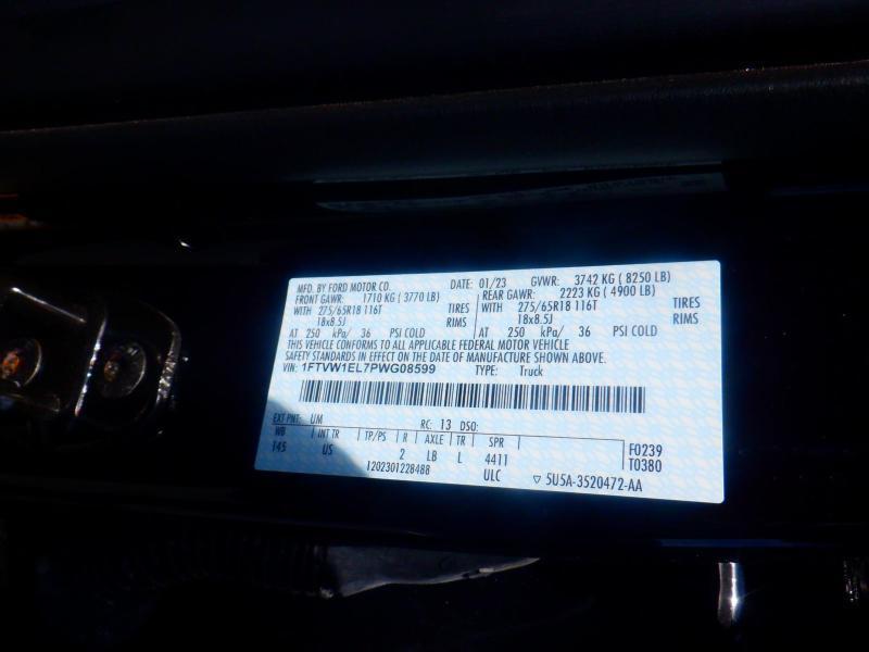 Ford F-150 Lightning  2023