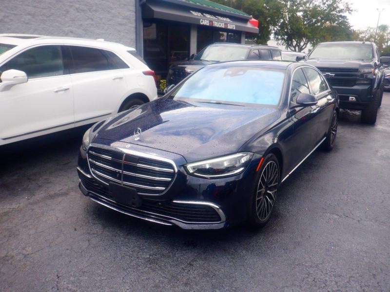 Mercedes-Benz S-Class  2023