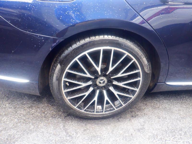 Mercedes-Benz S-Class  2023