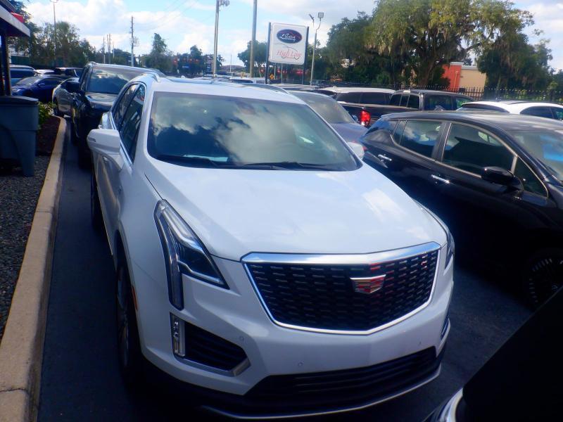 Cadillac XT5  2024