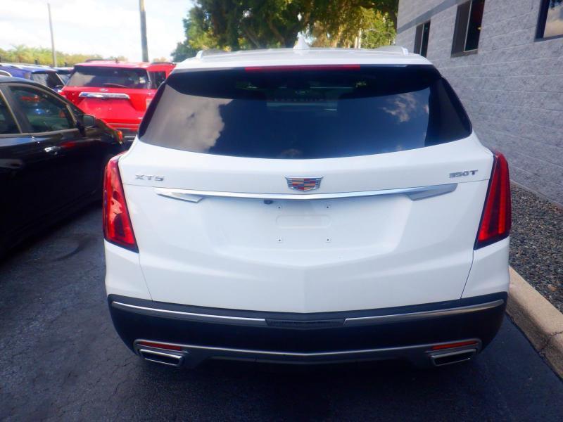 Cadillac XT5  2024