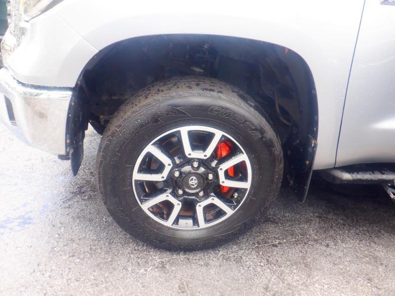 Toyota Tundra  2019