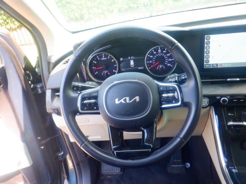 Kia Carnival EX 2024