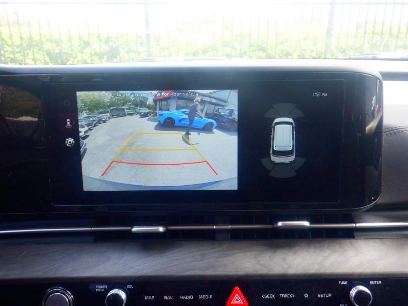 Kia Carnival EX 2024