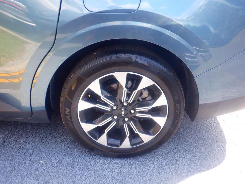 Kia Carnival EX 2024