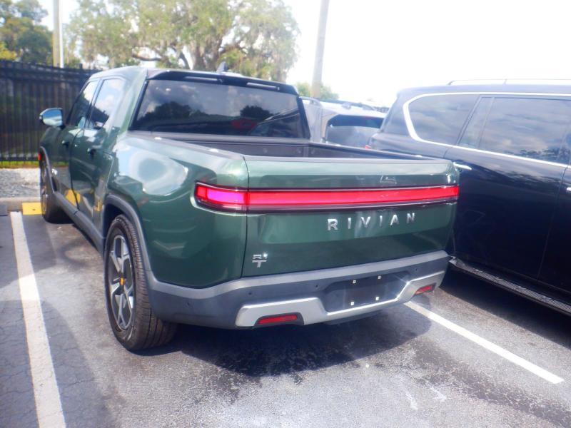 Rivian R1T  2024