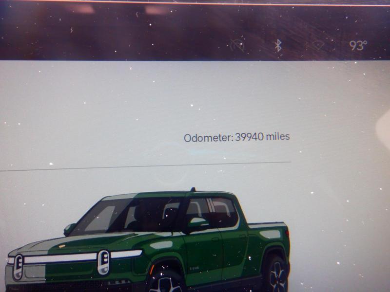 Rivian R1T  2024