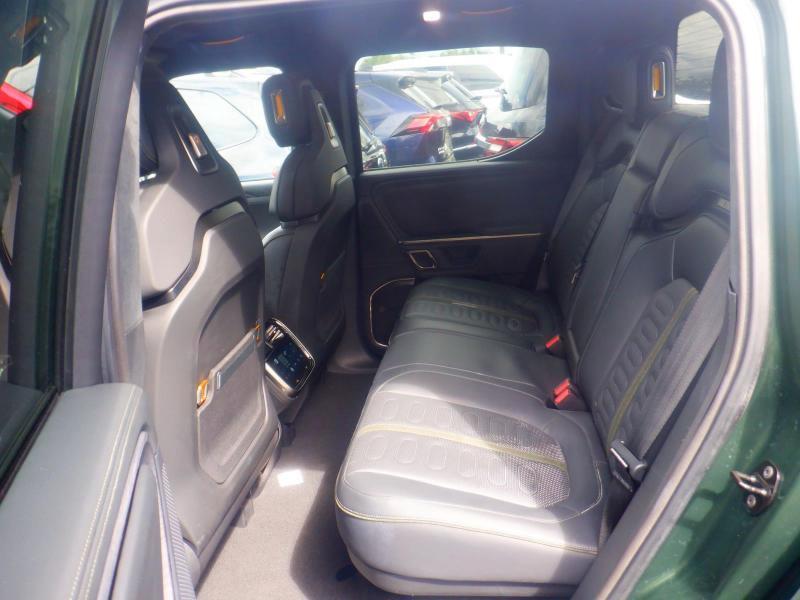 Rivian R1T  2024