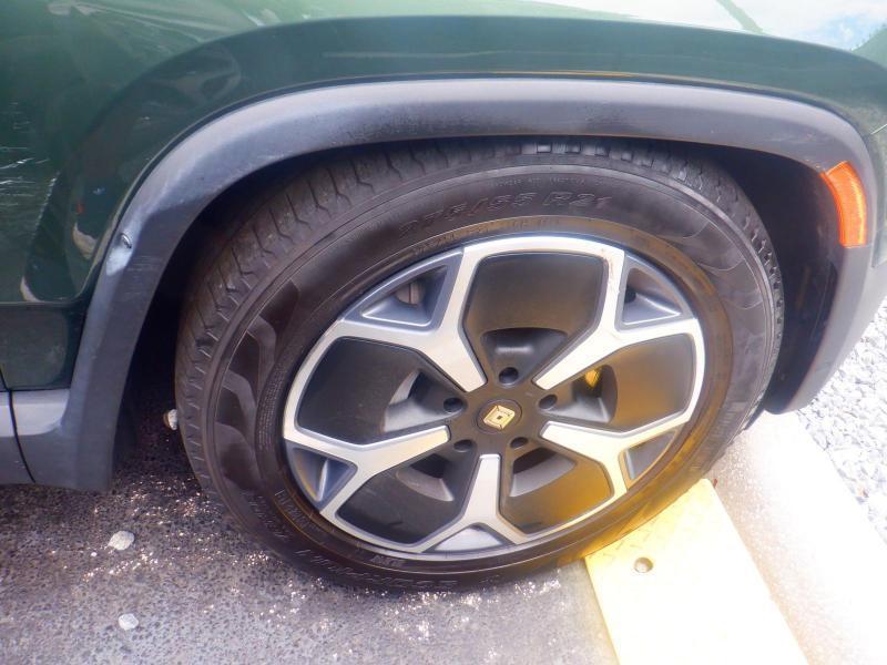 Rivian R1T  2024