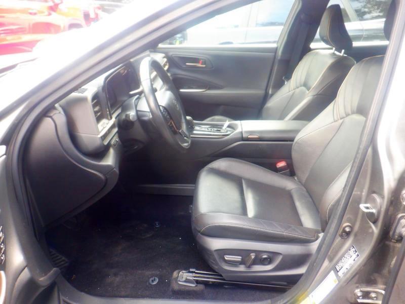 Toyota Crown  2024