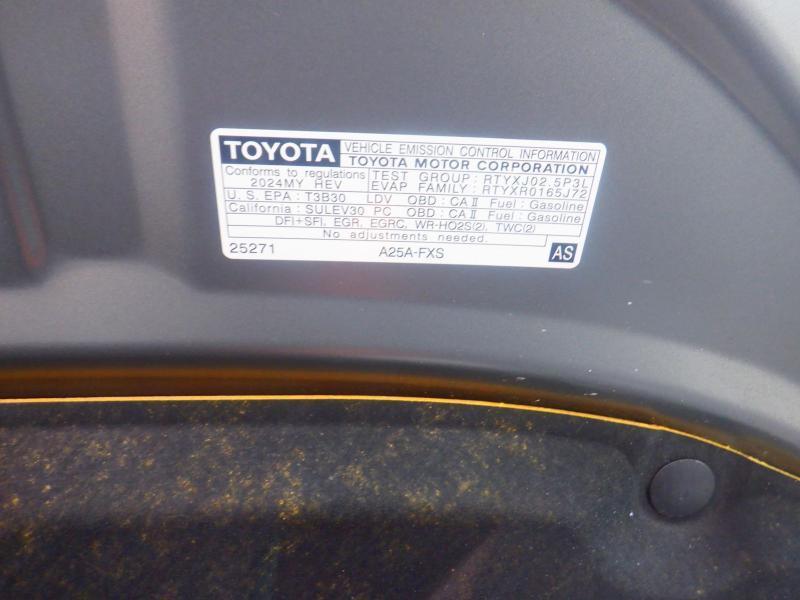 Toyota Crown  2024