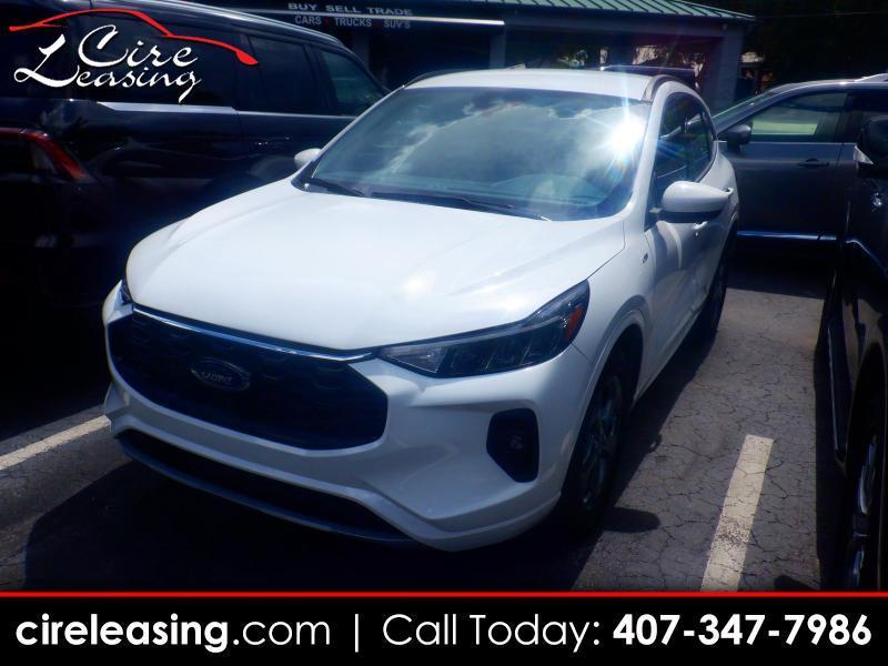 2023 Ford Escape ST SELECT