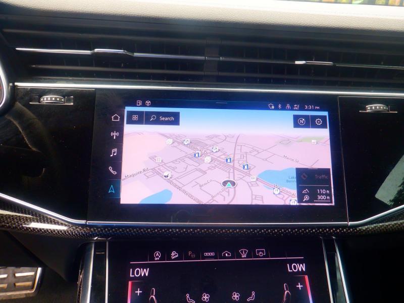 Audi SQ8  2023