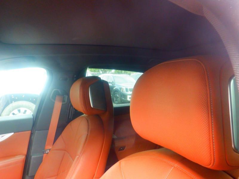 BMW 7-Series 760i xDrive 2023