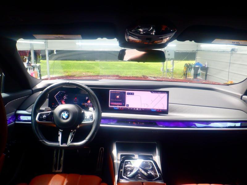 BMW 7-Series 760i xDrive 2023