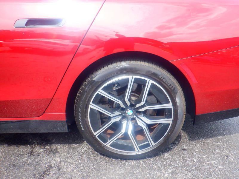 BMW 7-Series 760i xDrive 2023