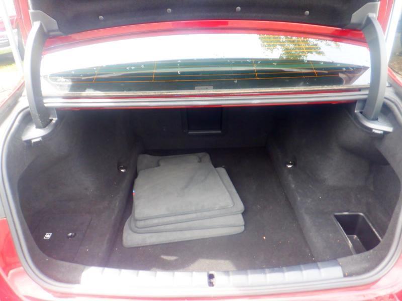 BMW 7-Series 760i xDrive 2023