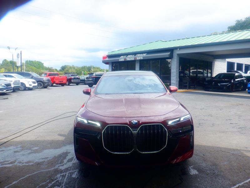 BMW 7-Series 760i xDrive 2023