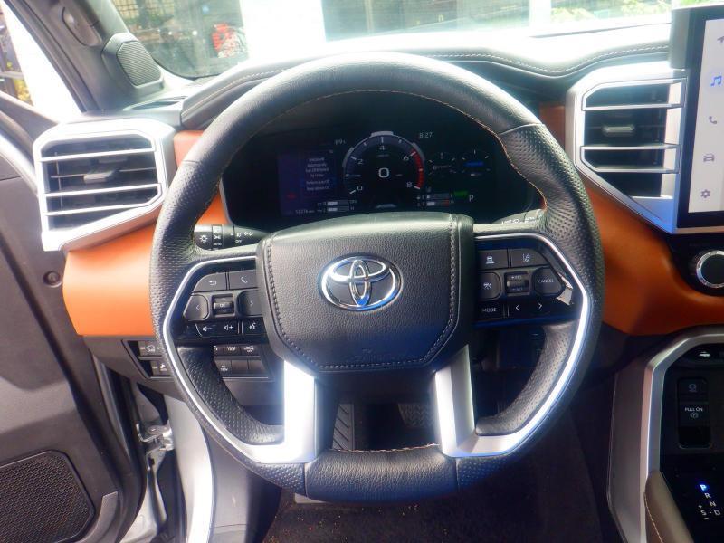 Toyota Sequoia  2025