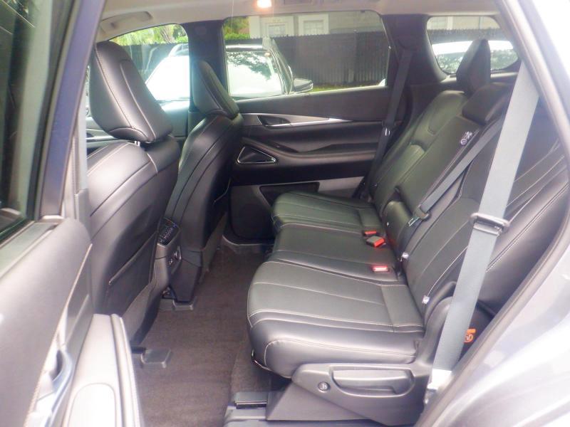 Infiniti QX60  2023