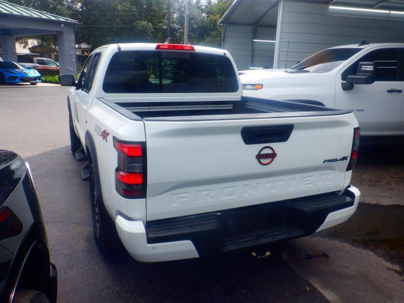 Nissan Frontier  2024