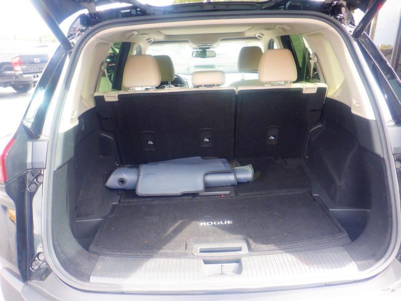 Nissan Rogue  2023