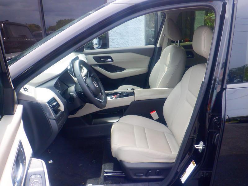 Nissan Rogue  2023