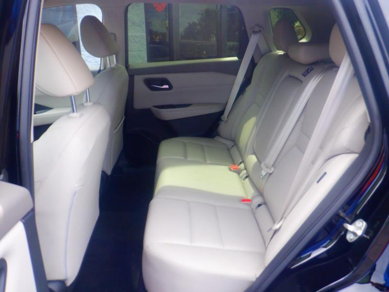 Nissan Rogue  2023