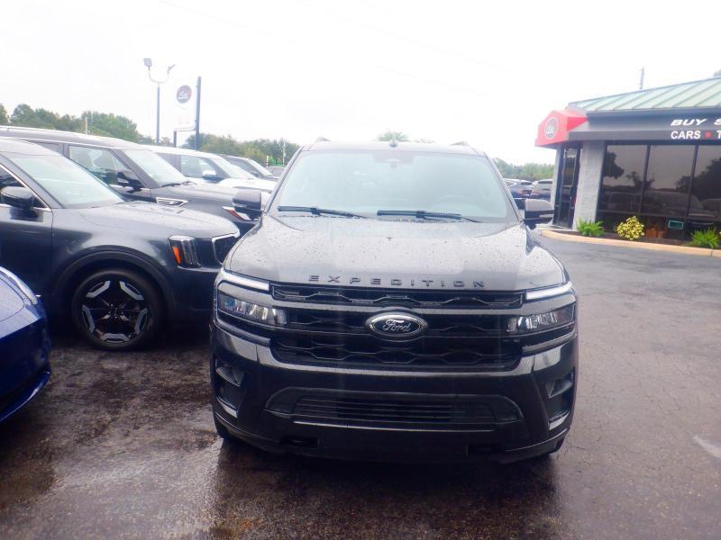 Ford Expedition  2022