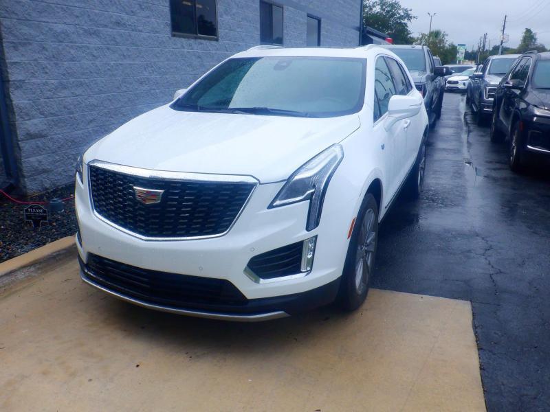 Cadillac XT5  2025