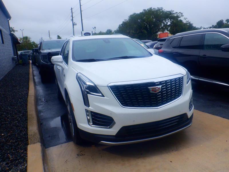 Cadillac XT5  2025