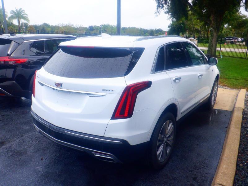 Cadillac XT5  2025