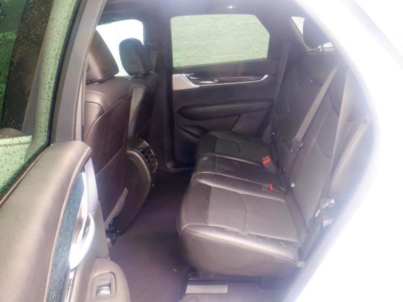 Cadillac XT5  2025