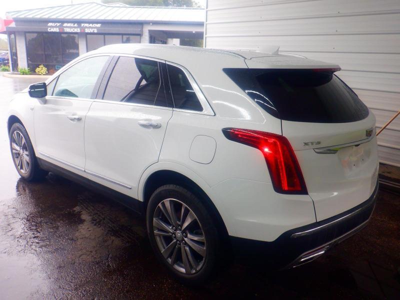 Cadillac XT5  2025