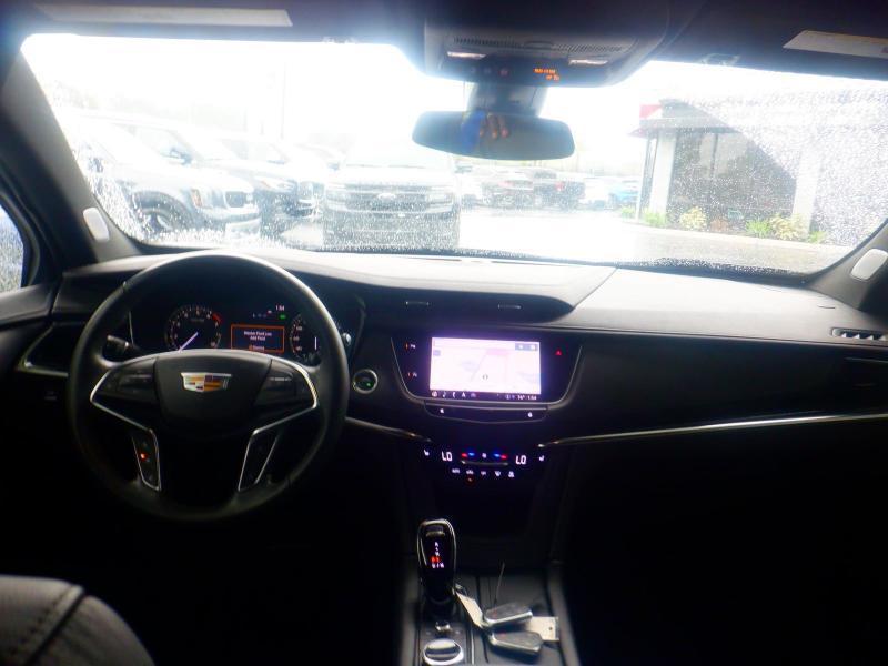 Cadillac XT5  2025