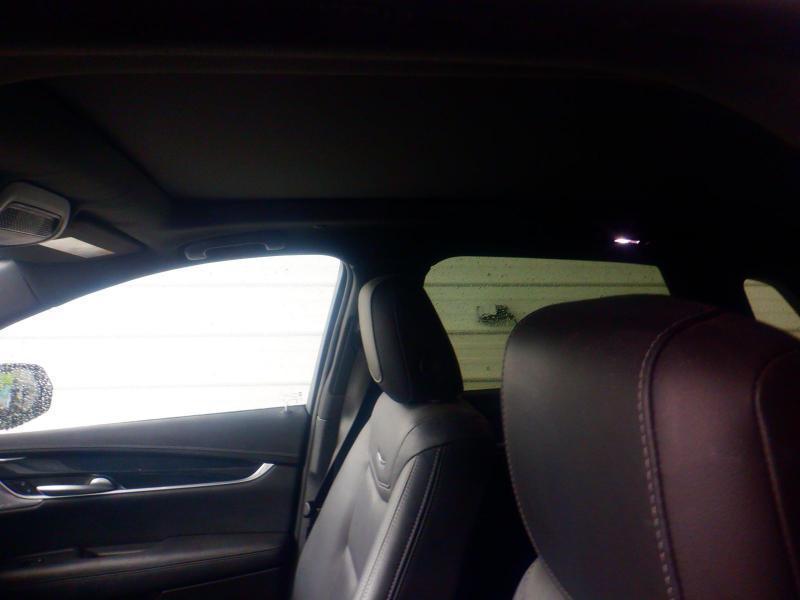 Cadillac XT5  2025