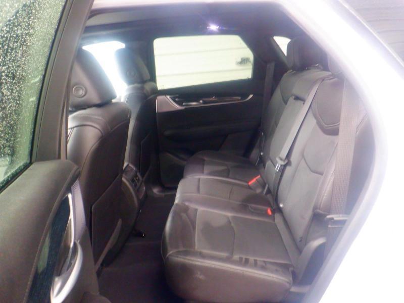 Cadillac XT5  2025