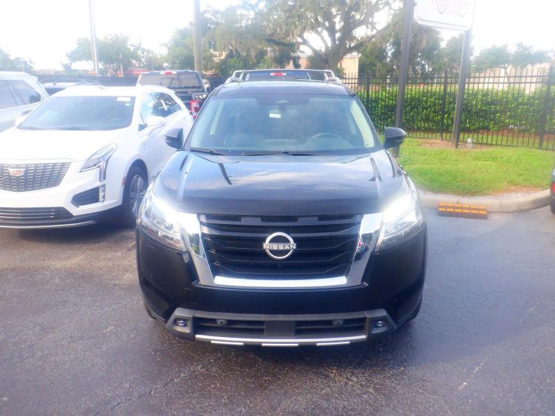 Nissan Pathfinder  2022