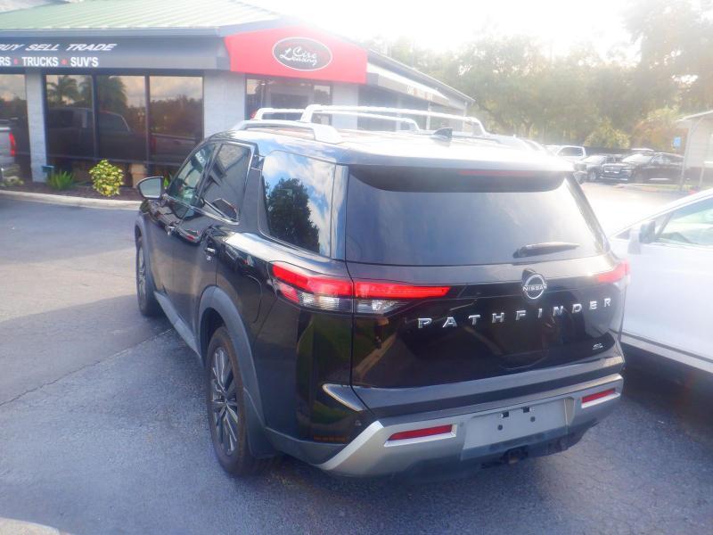 Nissan Pathfinder  2022