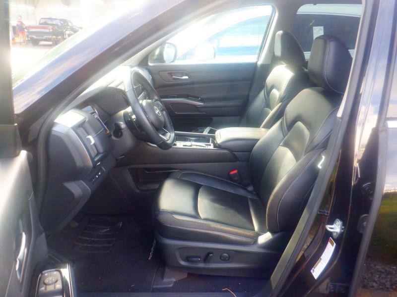 Nissan Pathfinder  2022
