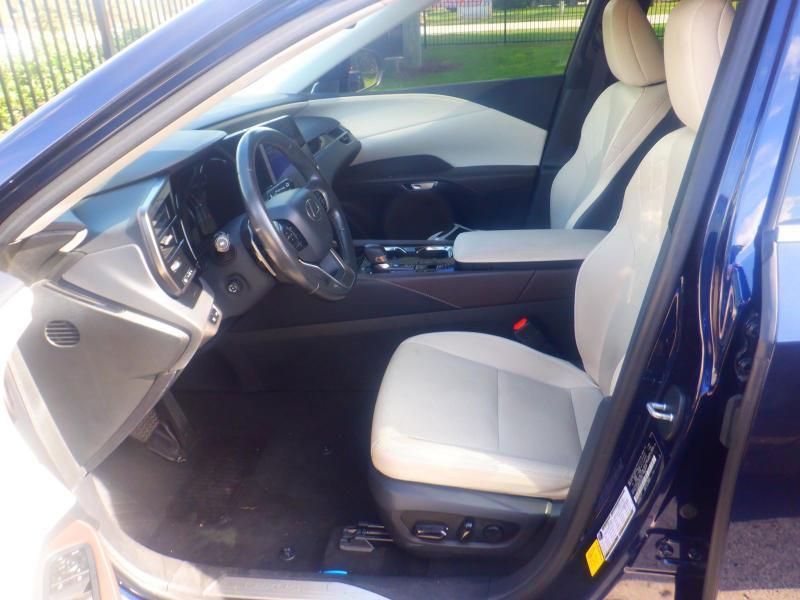 Lexus RX  2024