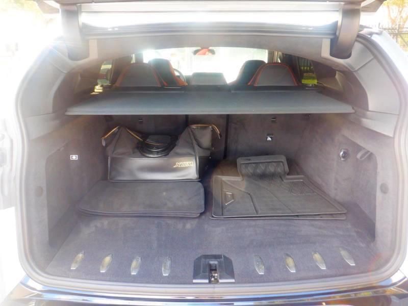 BMW XM  2024
