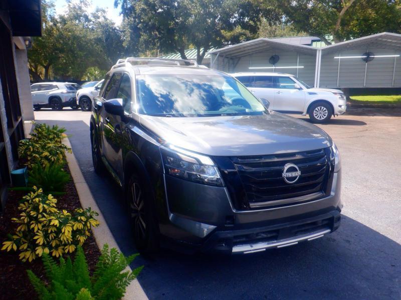 Nissan Pathfinder  2023