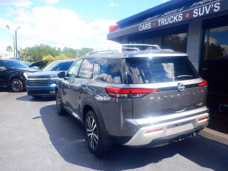 Nissan Pathfinder  2023