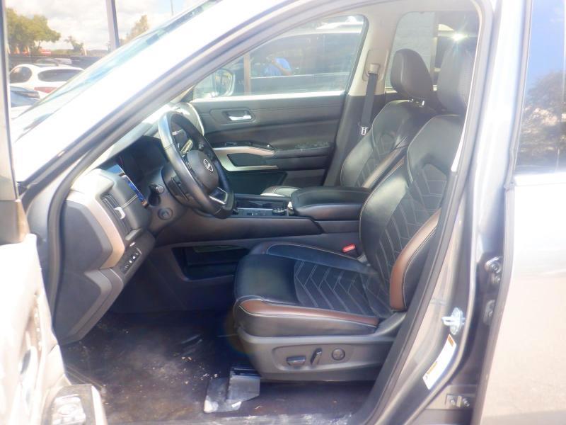 Nissan Pathfinder  2023