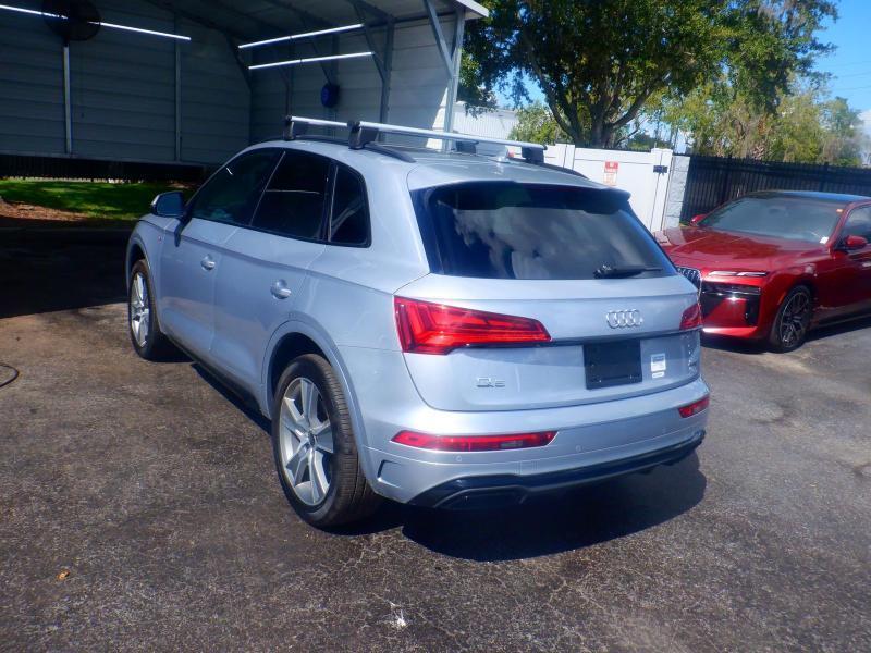 Audi Q5  2025
