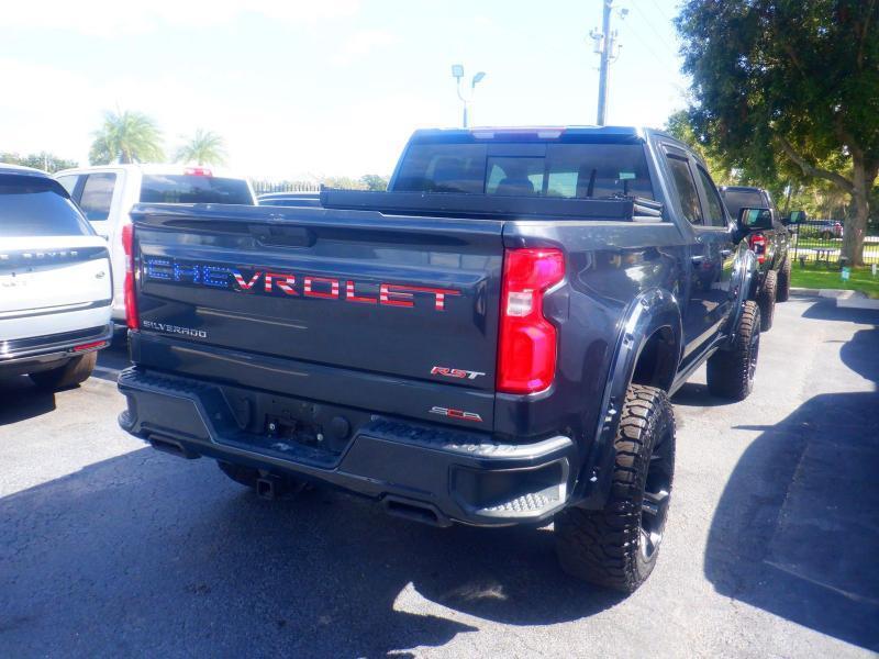 Chevrolet Silverado 1500  2021