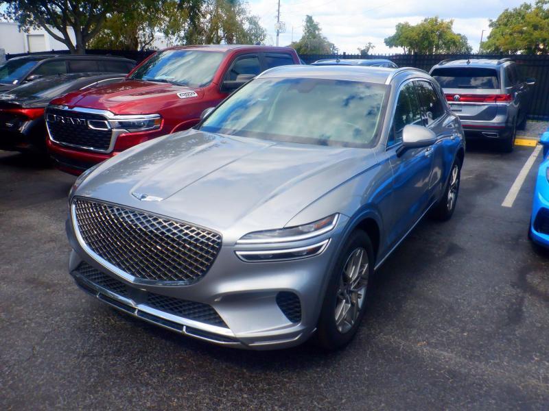 Genesis GV70  2025