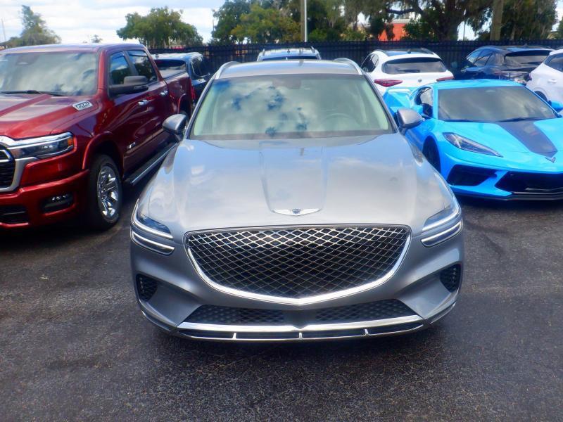 Genesis GV70  2025