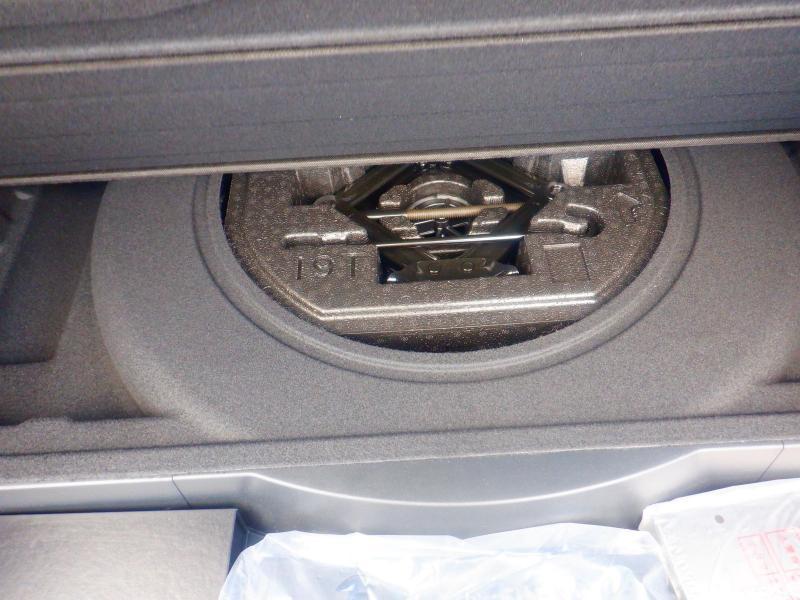 Genesis GV70  2025